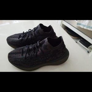 Yeezy boost 380 oynx size 10 with box